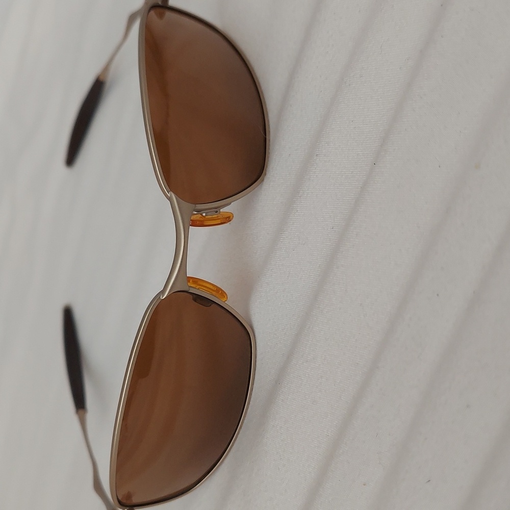 Oakley Sunglasses Whisker 05-717 Gold
